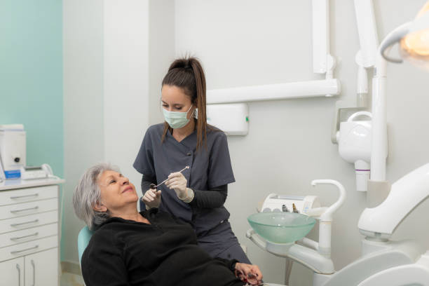 Best Emergency Dental Services for Seniors in Manteno, IL